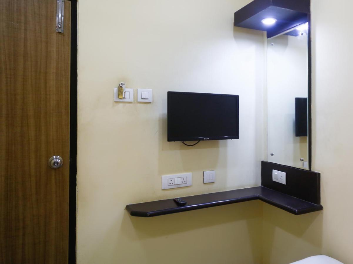 Madrasi Airport Hotel - Saibala 钦奈 外观 照片