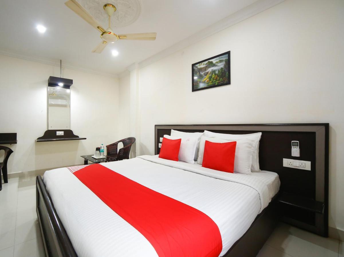 Madrasi Airport Hotel - Saibala 钦奈 外观 照片