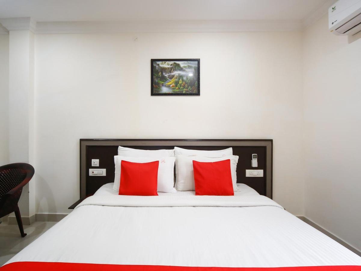 Madrasi Airport Hotel - Saibala 钦奈 外观 照片